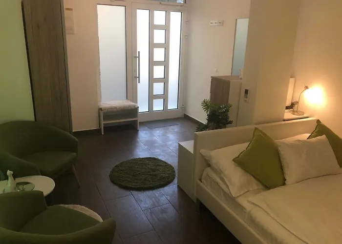 Luxury Central Studio Under The Castle Lejlighed *