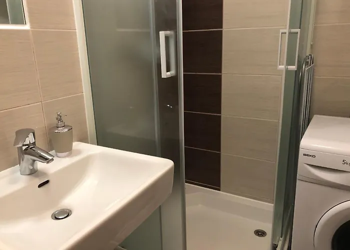 Luxury Central Studio Under The Castle * ليوبليانا