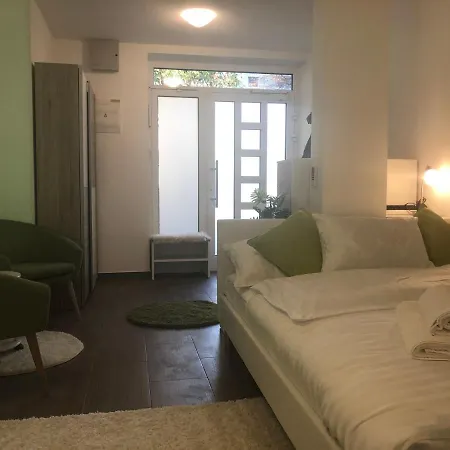 Luxury Central Studio Under The Castle Lubiana