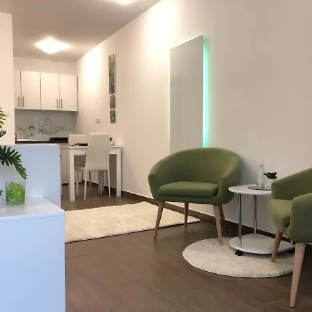 Luxury Central Studio Under The Castle Lubiana